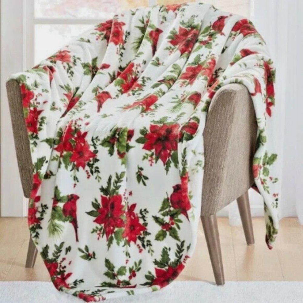 Charter Club Poinsettia Cozy Plush Throw Size 50" X 70" NWT